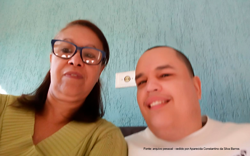 Mãe paulista de um adulto autista conta sua história